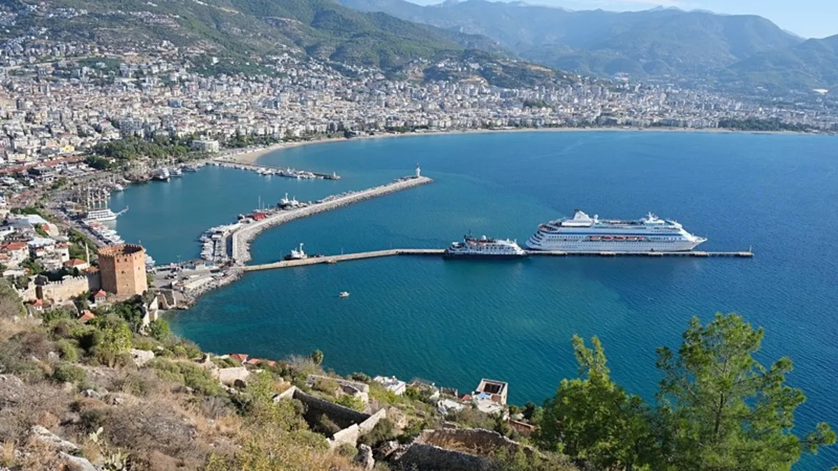 Kruvaziyer Turizminde Türkiye Rekor Kırdı: 1 Milyon 70 Bin Yolcu Hareketliliği
