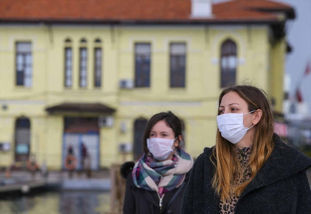 Çin Türkiye’den 200 milyon maske talep etti! Pazar günü bile çalışıyorlar
