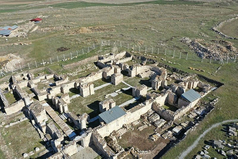 Amorium Antik Kenti’nde Türklerin iskan yapılanmasının izlerine rastlandı