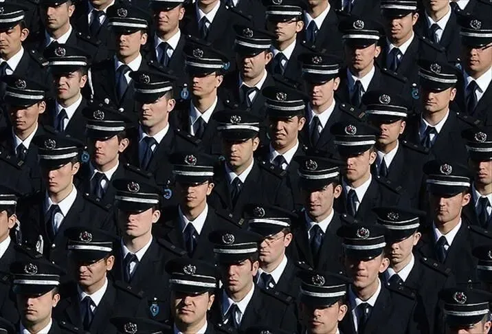 pmyo-2026-parkur-sinavi-ne-zaman-pmyo-fiziki-yeterlilik-sinav-tarihi-aciklandi-mi-gozler-polis-akademisinde-1787392046433.png