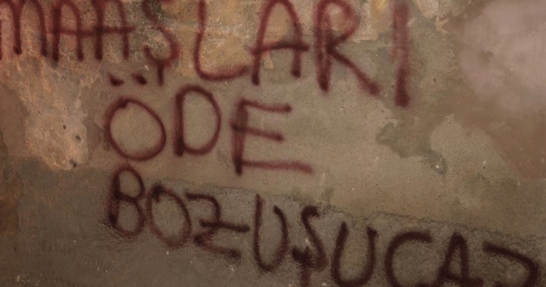 Ayvalık’ta maaş krizi