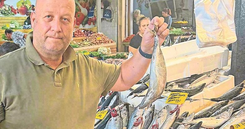 Balıktan kaçan tavuğa yöneldi