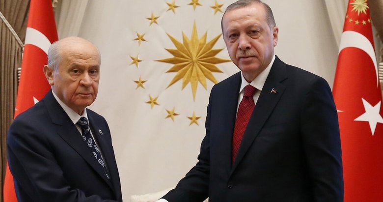 Başkan Erdoğan Bahçeli ile görüştü