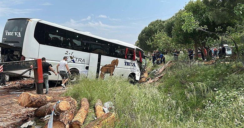 8 kişi hayatını kaybetmişti! Çanakkale’deki zincirleme kazanın görüntüleri ortaya çıktı