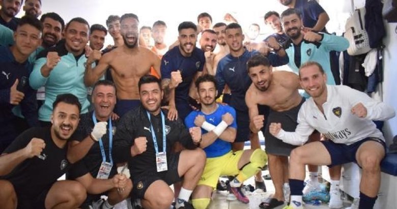 Bucaspor 1928 evinde Bursaspor’u 3-0 mağlup etti