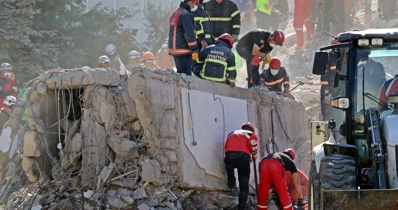 İzmir’deki depremde 11 kişiye mezar olmuştu! İstenen sanıklar için istenen ceza