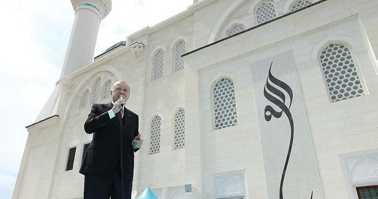 Başkan Erdoğan’dan Uzun Mehmet Camii açılışında önemli açıklamalar