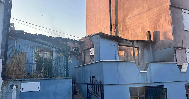 Çanakkale’de inşaat işçilerinin kaldığı evde yangın: 1 yaralı
