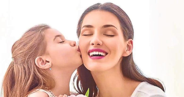 Çiçekçilerde Anneler Günü mesaisi