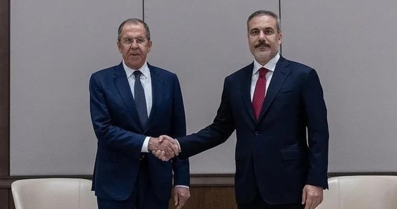 Dışişleri Bakanı Fidan, Rus mevkidaşı Lavrov ile telefonda görüştü