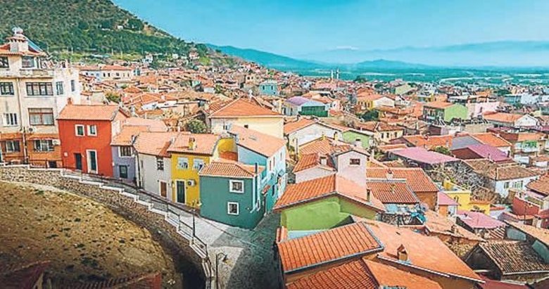 Bayındır’ın tarihi sokakları canlanıyor