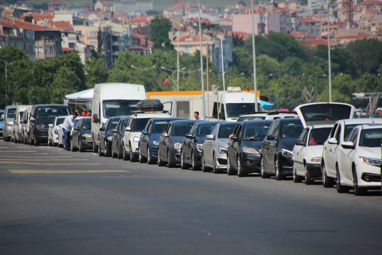 Avşa Adası’nda bayram yoğunluğu