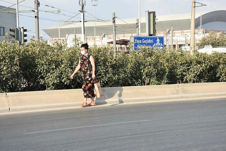 Halkapınar Aktarma Bölgesi için uyarı: Yayaların can güvenliği yok