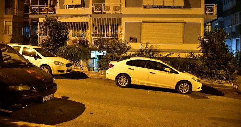 Izmir De Korkunc Olay Evden Kotu Kokular Cikmaya Baslayinca Izmir Haberleri