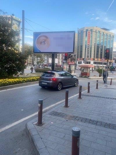 İzmir Büyükşehir Belediyesi’nde billboard skandalı! Adrese teslim 245 milyon liralık ihale!