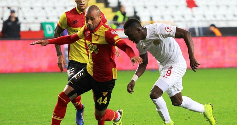 Göztepe kabustan uyanacak