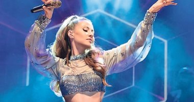 Derya Uluğ’a İzmir sahnesinde tehdit
