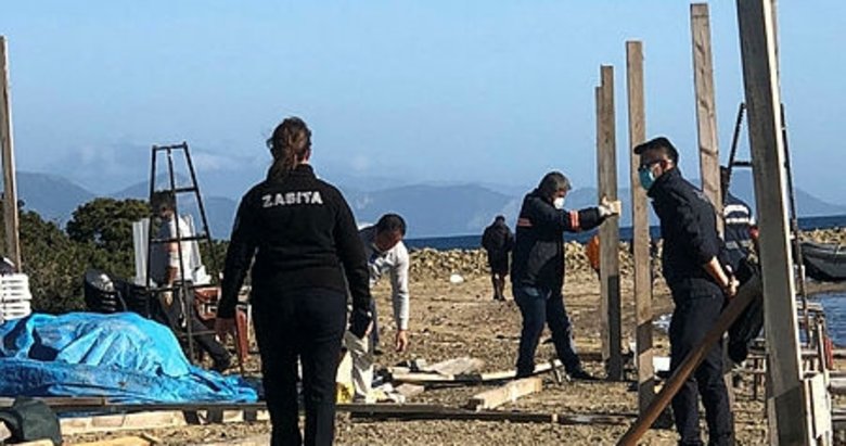 Fethiye’deki Yassıca Ada’da bulunan kaçak yapı yıkıldı
