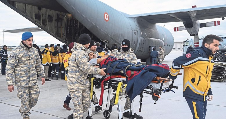 25 bin mehmetçik deprem bölgelerinde