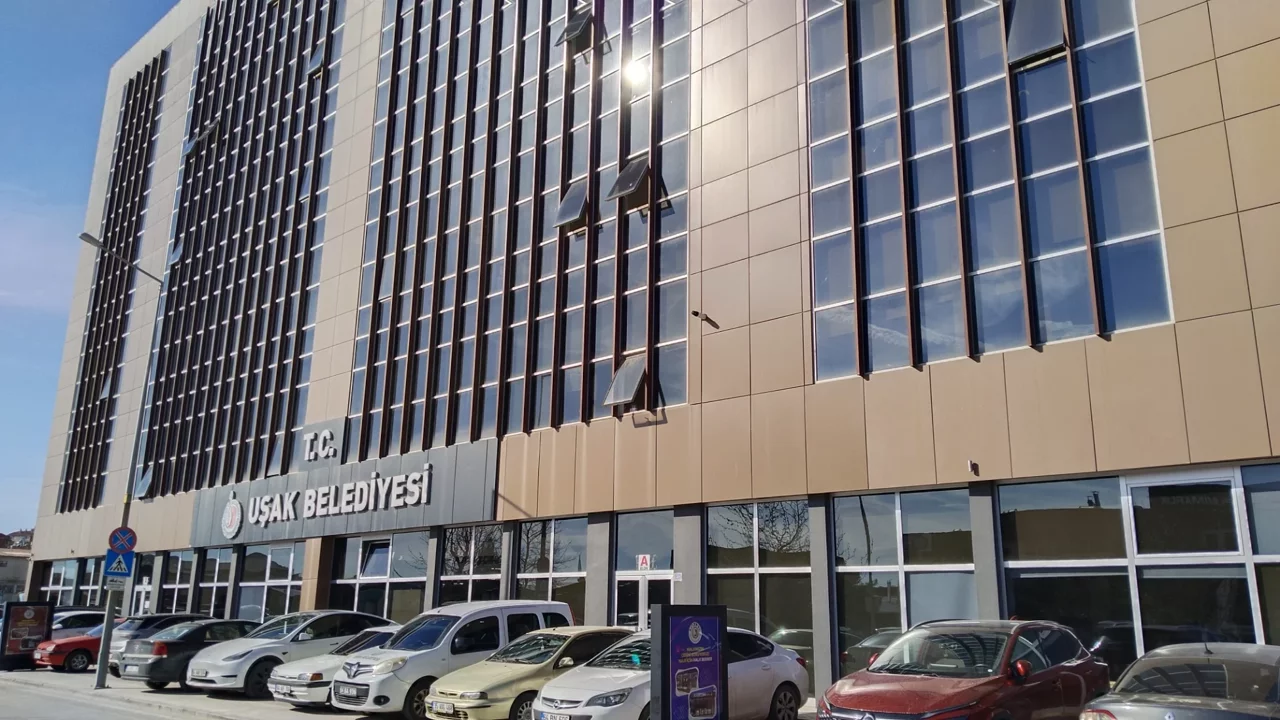 Uşak Belediyesi soruşturmasında ikinci dalga! 29 kişi adliyeye sevk edildi