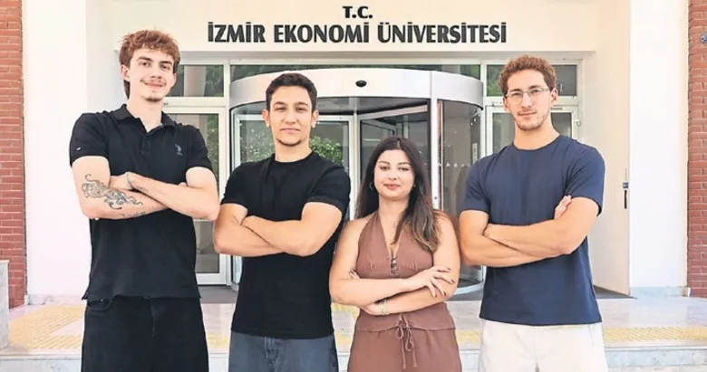 İzmirli ekip Türkiye ikincisi oldu