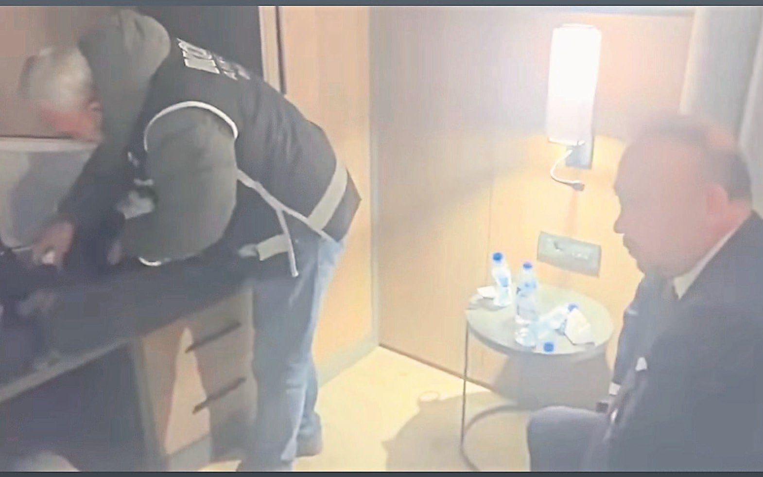 Tutuklu Özkan Yalım'ın kirli çamaşırları ortaya çıktı! Sevgiliye lüks hediyelerin parası belediyeden!