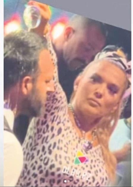 Demet Akalın’ın çirkin davranışına tepki yağdı