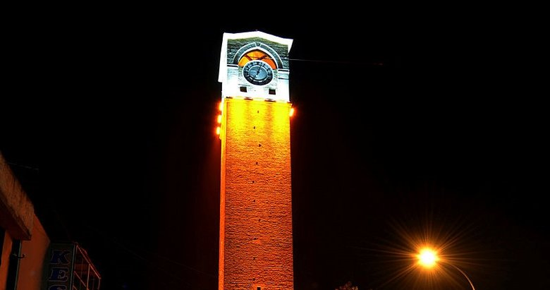 Türkiye’nin en büyük saat kulesi