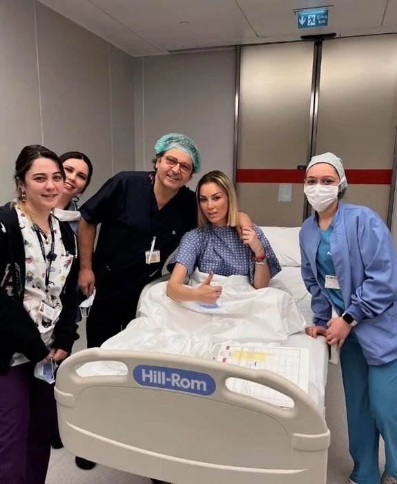 Petek Dinçöz ameliyat masasına yattı! İşte ünlü ismin son sağlık durumu...