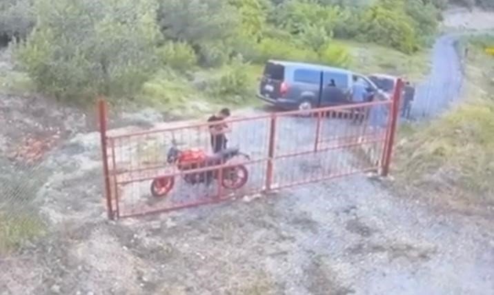 İzmir’de kazı yaparken orman yakan 5 kişi tutuklandı