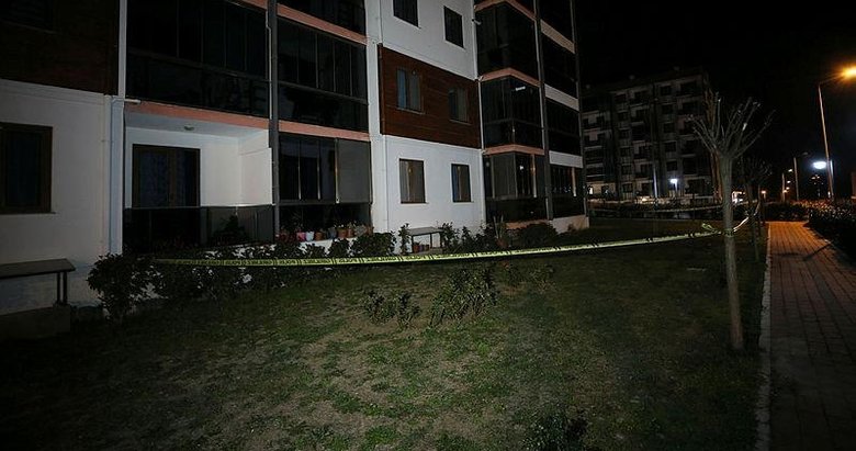 Çanakkale’de avukat evinin önünde ölü bulundu