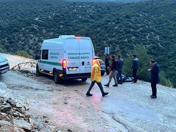 Muğla’da arazide cesedi bulunan anne kızın katili belli oldu! Küçük çocuğu da alıp yurt dışına kaçmış