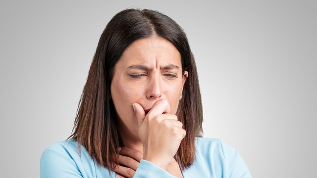 Kuru öksürük nedir? Kuru öksürüğe ne iyi gelir?