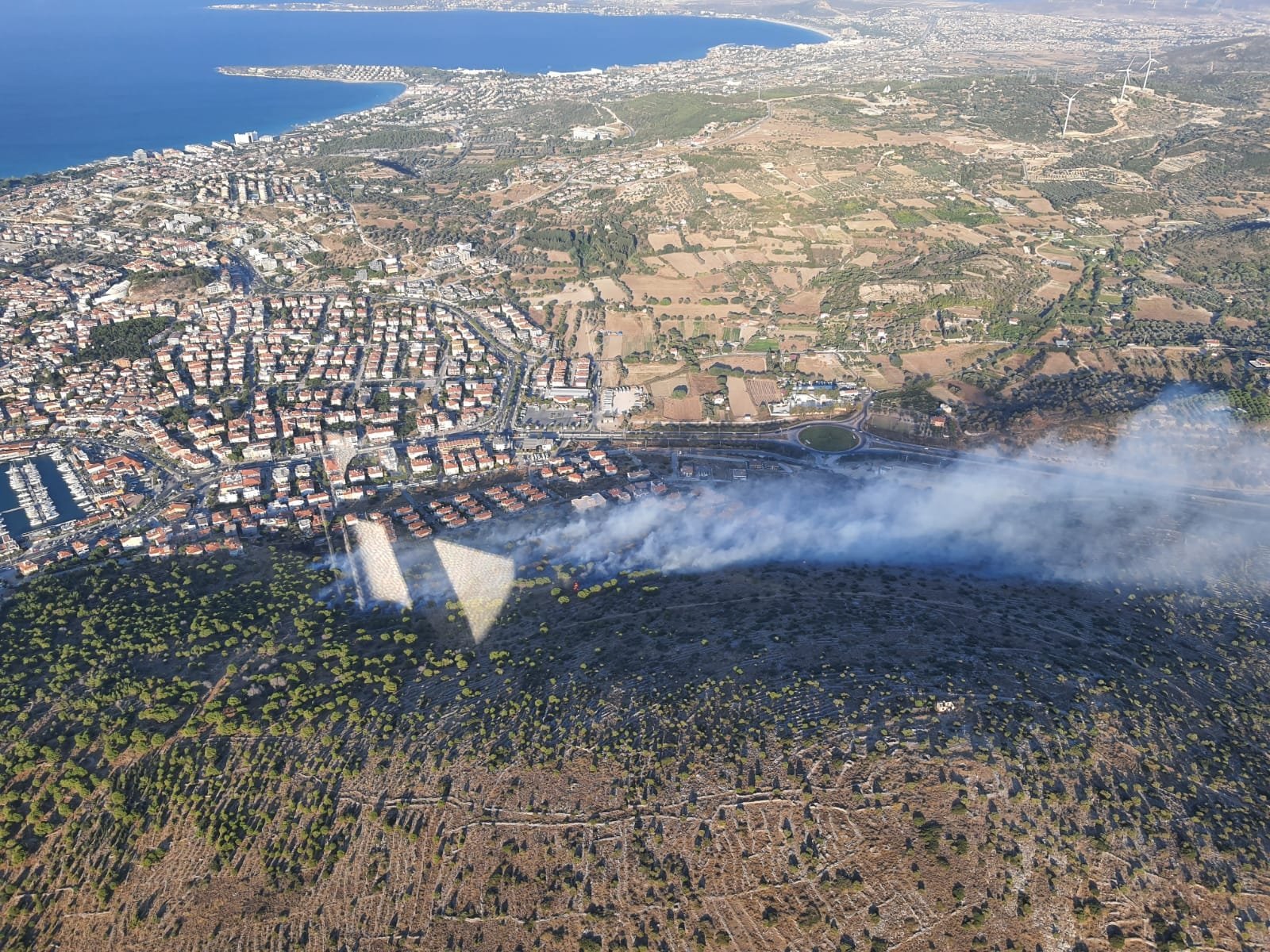 Izmir De Orman Yangini Villa Sahipleri Buyuk Korku Yasadi Izmir Haberleri