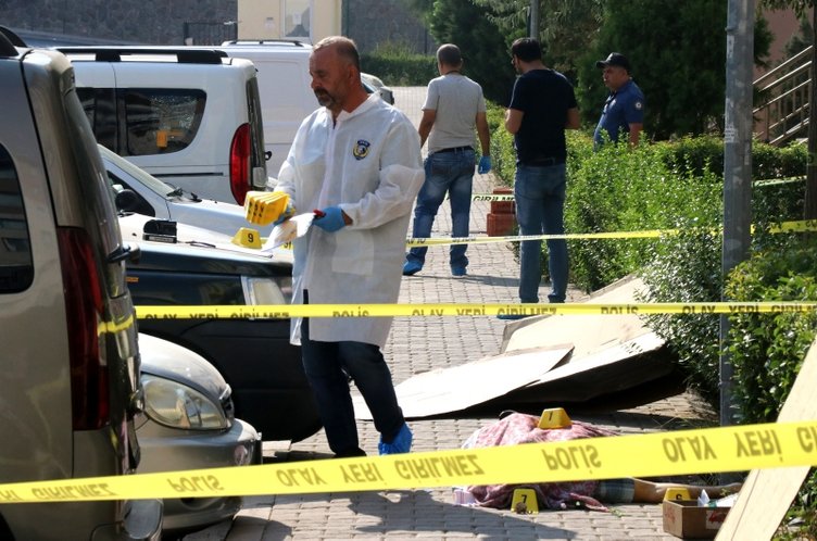 İzmir Çiğli’de kan donduran olay! Boşanma aşamasındaki eşini...