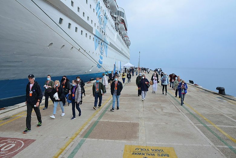 Ege kıyılarına kruvaziyer akını