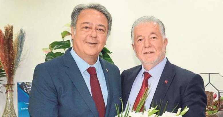 İzmir, 5 milyon turist hedefine odaklanmalı