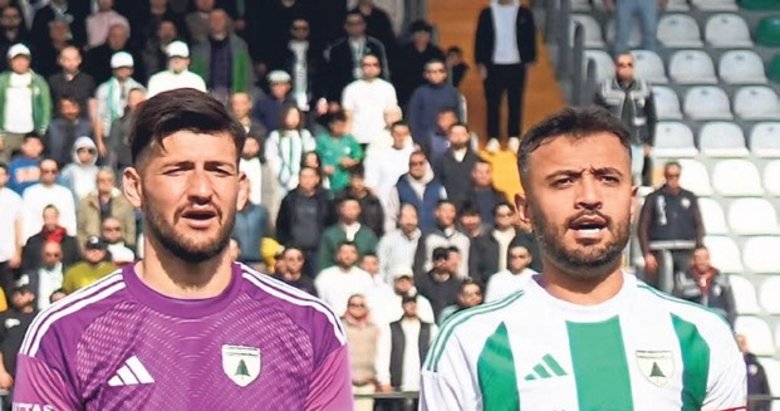 Muğlaspor’da kaptan da gitti