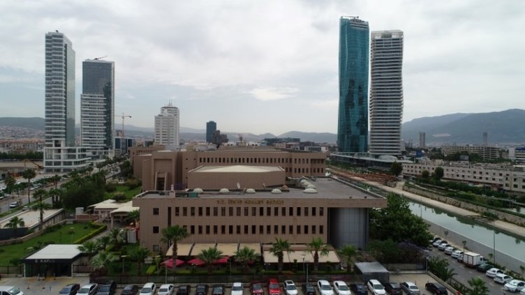 İzmir Adliyesi telefonu 2024! İzmir Adliyesi çalışma saatleri kaç? İzmir Adliyesi telefonu ve adresi...