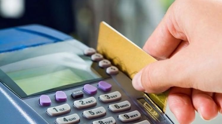 Kredi kartıyla cep telefonu satışlarında taksit düzenlemesi