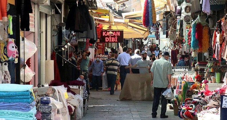 İzmir’deki Tarihi Kemeraltı Çarşısı’nda iş yerleri açıldı! Normalleşme sonrası hareketlilik