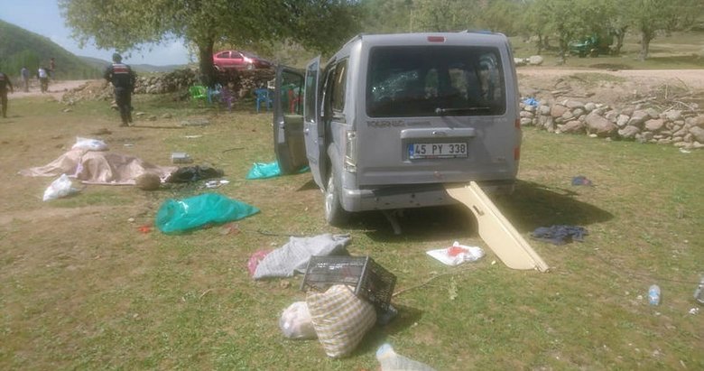 Manisa’da trafik kazaları: 2 ölü, 5 yaralı