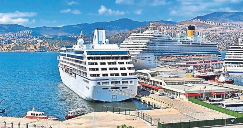 İzmir’in turizmi rekora koşuyor