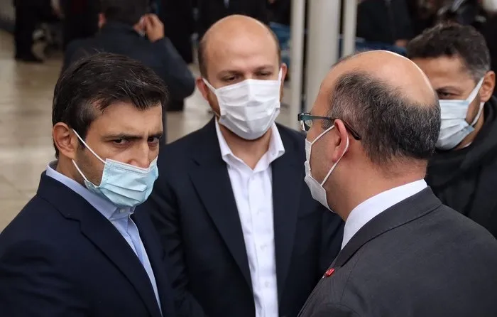 Özdemir Bayraktar’a veda! Son yolculuğuna uğurlandı
