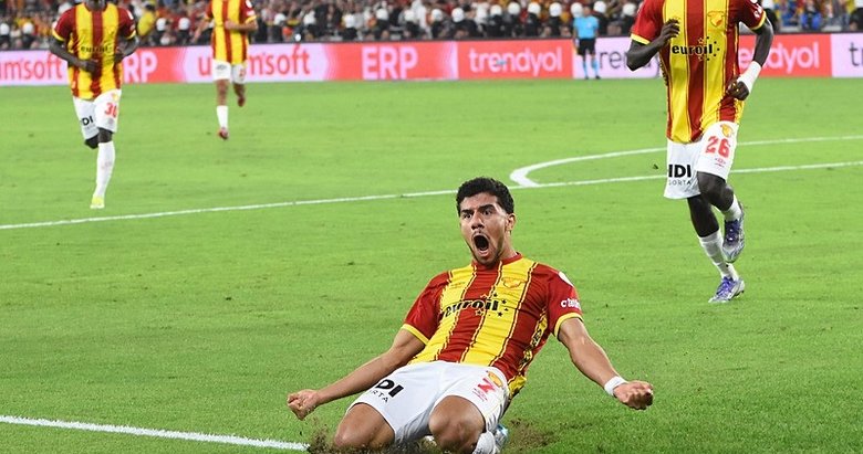 İbrahim Sabra döndü