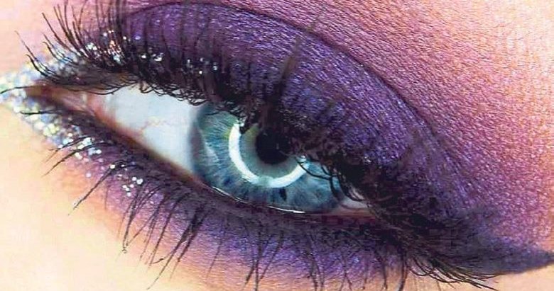 Makyaj trendleri mor 2025 erikten ilham alıyor