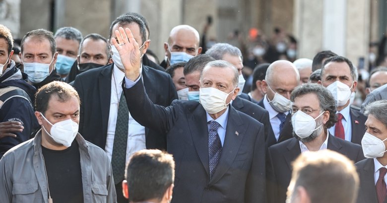 Başkan Erdoğan: Denetimsiz mecralar milli güvenlik tehdidi