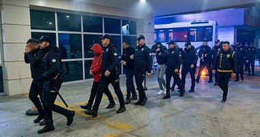 Biri polis, biri savcı, biri de hakim olmuş...