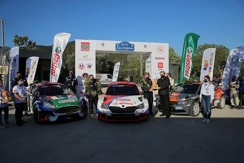 Bodrum Ralli’sinde silahlı kavga! Ünlü oyuncu Mustafa Üstündağ ve 5 kişi gözaltında