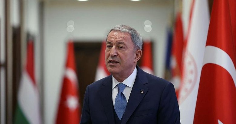 Bakan Akar kimyasal silah iftirasına ateş püskürdü: Bu bir iddia değil alçaklıktır...